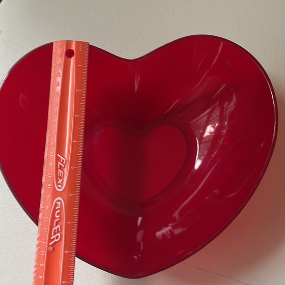 Heart Red Plastic Bowl 10.5 in wide and 10 in long - Picture 6 of 9